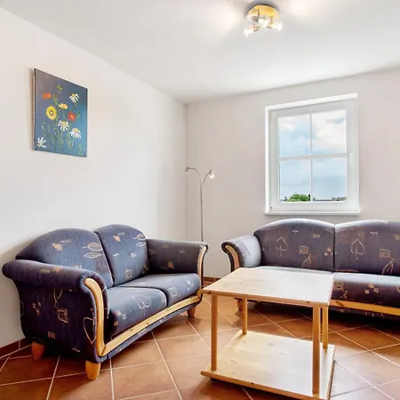 Apartment Haus Seeadler 12 Koserow